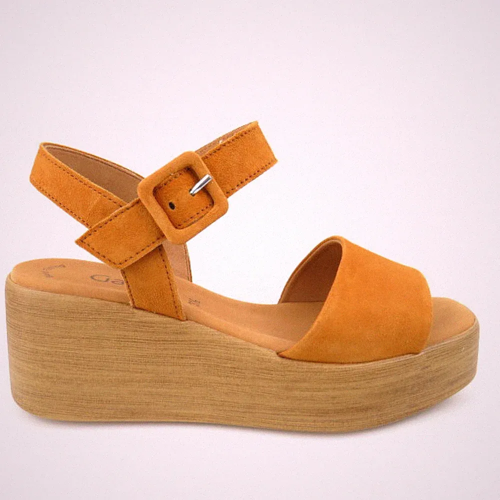 Gabor Samtchevreau cognac HOLZ Damen Sandale in Braun