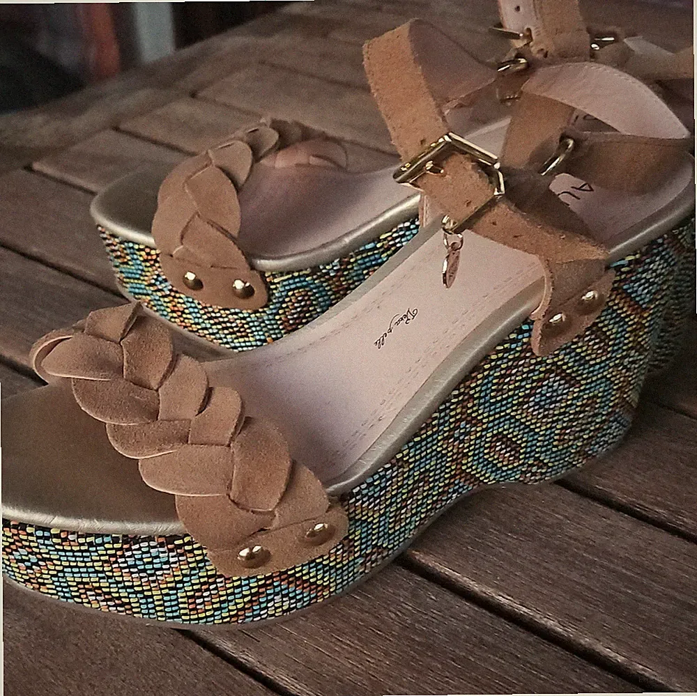Gaudi Damen Leder Keilsandalen Riemchen Schnalle geometrisch beige/mehrfarbig 41