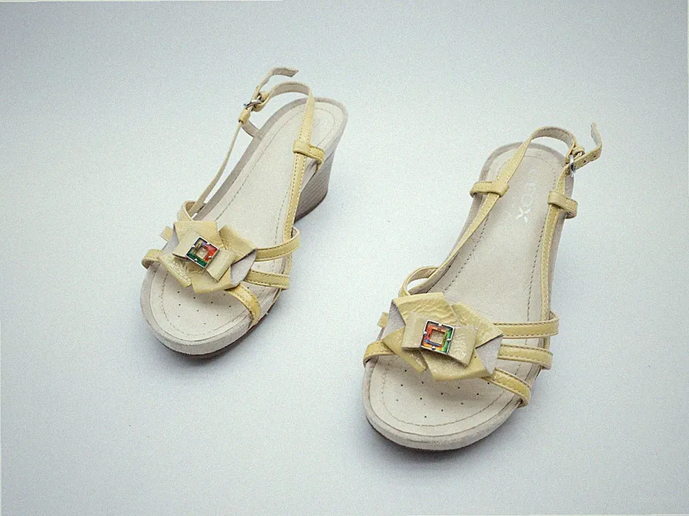 Geox Damen Keilsandalette Sandalette Sandale Halbschuh Gr. 37,5 EU Art. 33096-20