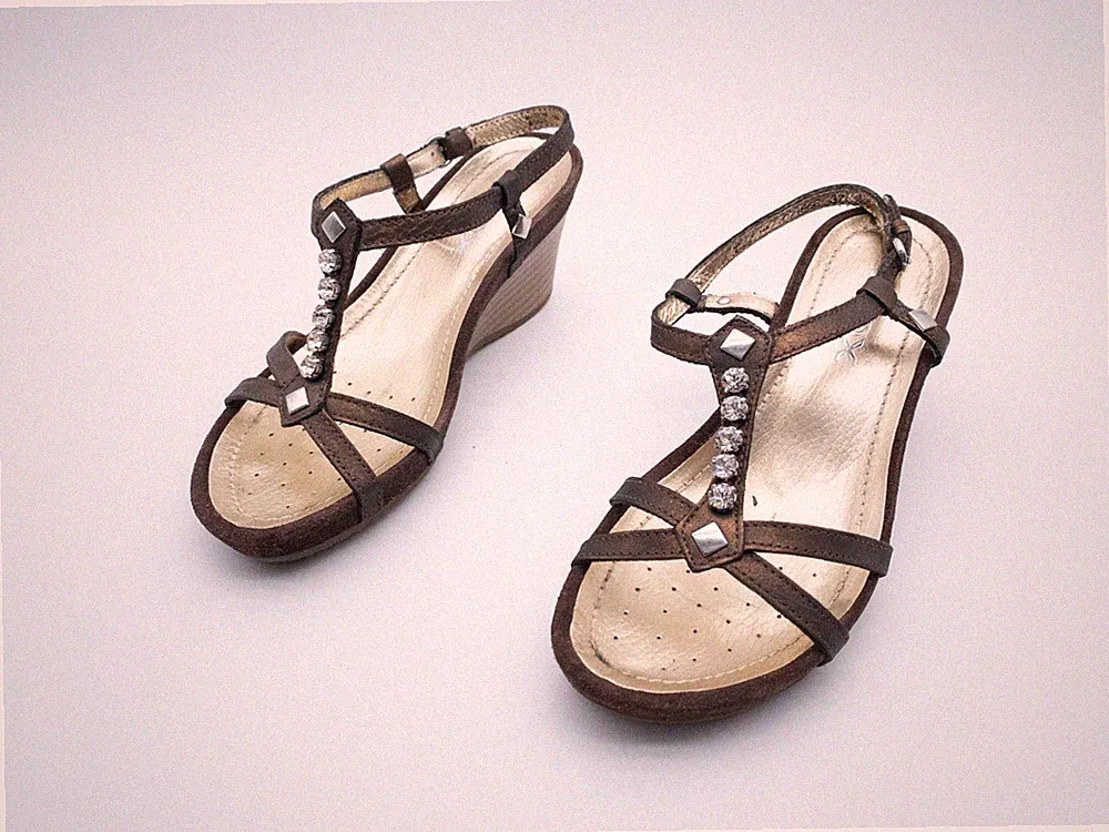 GEOX Damen Riemchensandale Sandalette Sandale Halbschuh Gr. 37 EU Art. 36788-50