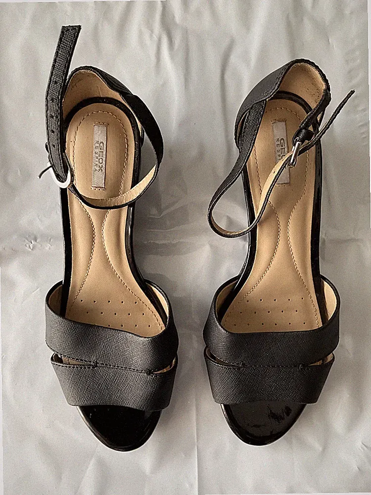 GEOX Damen sandalen Schwarz Größe 37