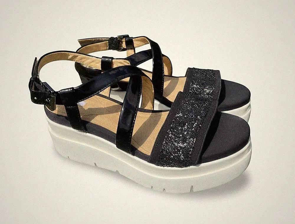 Geox Damen Schuhe Plateau-Sandalen Sandaletten Gr. 38 Schwarz🖤/Weiß Damenschuhe