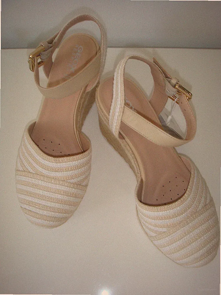 Geox Espadrilles Sandalen Textil/Leder Keilabsatz Neu