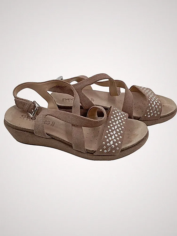 Geox Respira Damen Sandaletten Gr. 37,5 Beige Leder Strass Keilabsatz