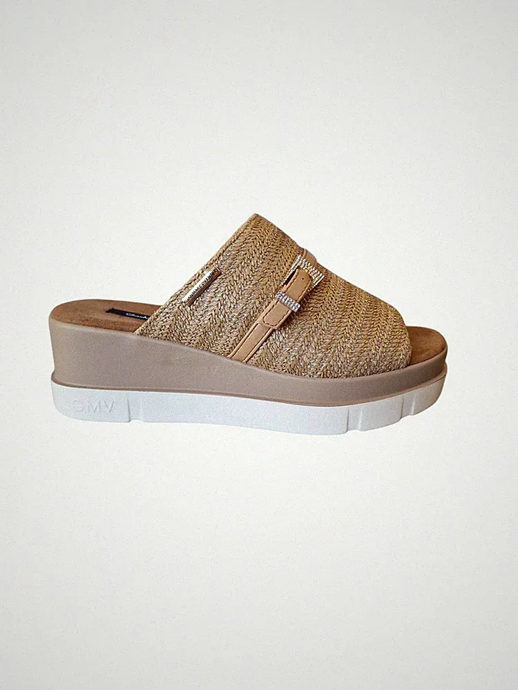 Gianmarco Venturi beige Hausschuhe mit Keilabsatz