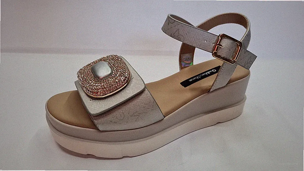 GianMarcoVenturi Damen Sandalen aus synthetischem Saffiano Loggato - ARG (Silber)
