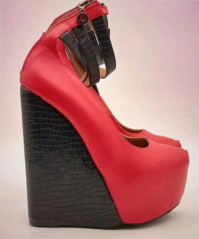 Giaro Plateau High Heel Keilabsatz Neu Rot Matt Cosplay Büro Sexy Pumps Gr. 37