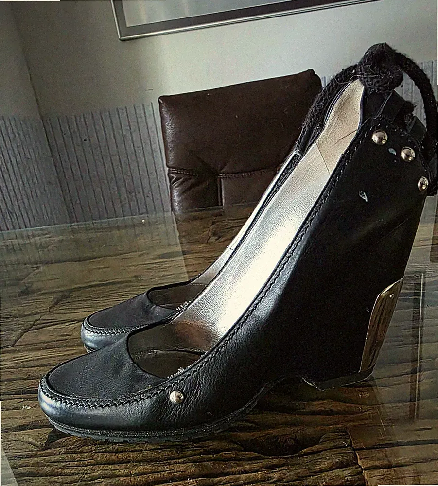 Giuseppe Zanotti Pumps Damen Schwarz Leder EU 38 Keilabsatz Plateau Schnürung