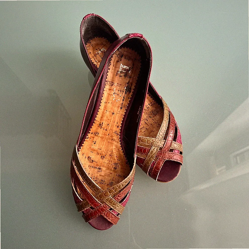 Görtz Wedges Pumps Keilabsatz Peep Toes 39 Leder Reptil weinrot cognac khaki