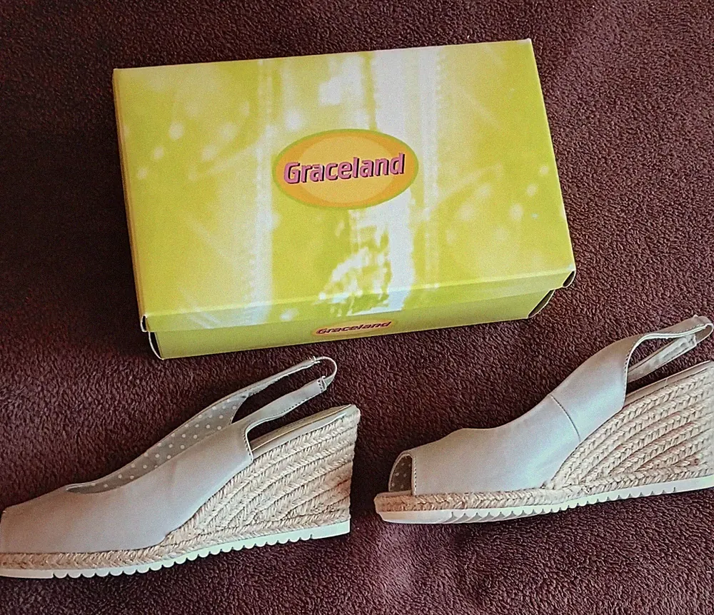 Graceland Damen Sandalette, neu mit karton,Keilabsatz,Gr.40, Beige-Ton, 29 €