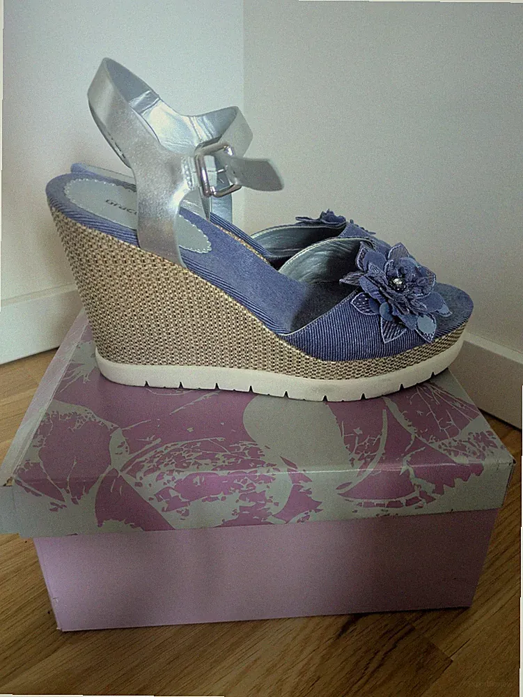 Graceland Sandalen mit Keilabsatz in Blau EU 40 - Gebraucht