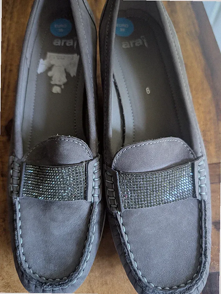 Graue Wildleder Pumps von Ara Neu Keilabsatz