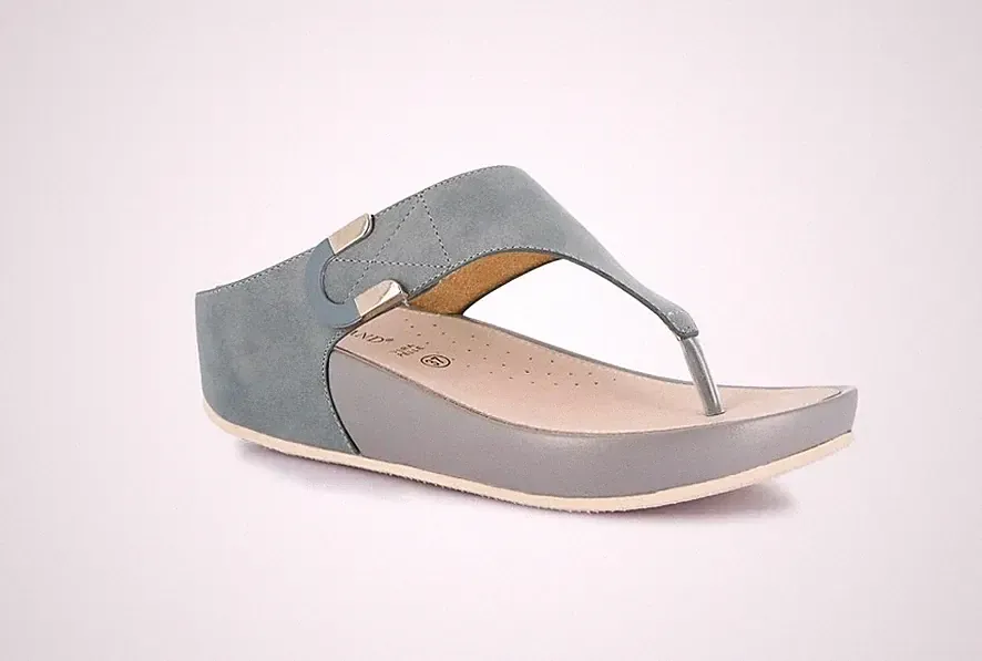 Grunland Damen Sandalen Zehentrenner verstellbar mit Riemchen Keilabsatz leicht bequem