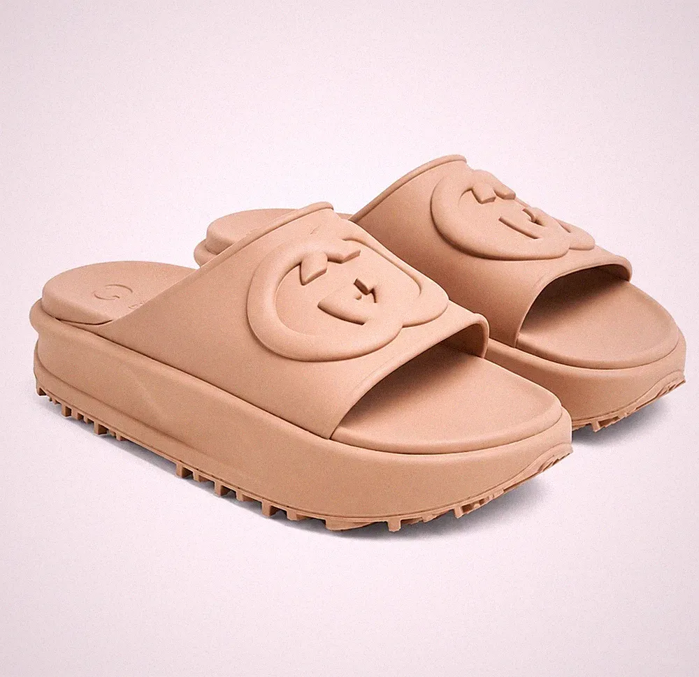 Gucci Damen Sandalen ineinandergreifend GG camelbraun Plateau Sliders Gr. 9UK/EU42