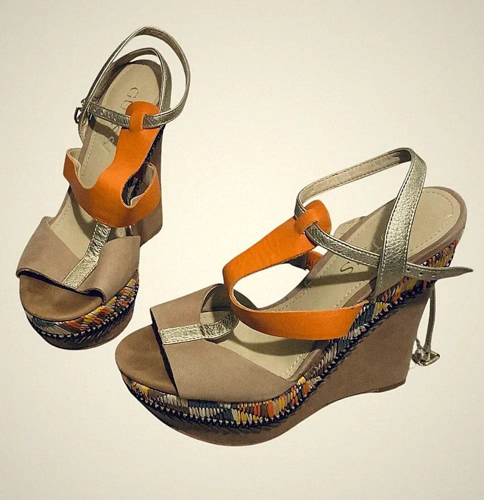 Guess 5 Fiesta Nubuck Vintage Woven Wicker Festival Glam Wedge Heel Sandal