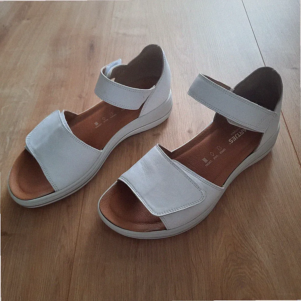 Hartjes (Gr. 39) butterweiches Leder