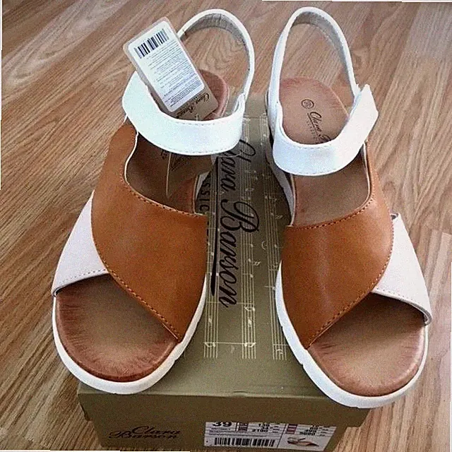 Hellbraune Damen-Gladiator-Pantolette Keilabsatz Plateau-Slipper Fersenriemen Schuhgröße