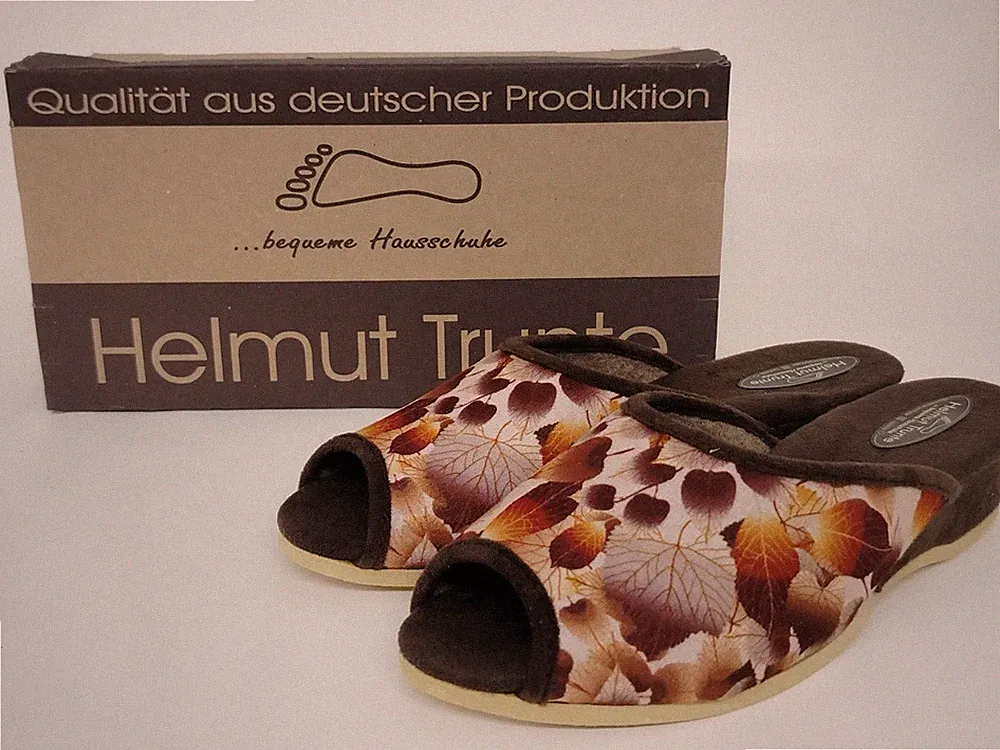 Helmut Trunte Damen Pantoffel, braun-beige, Weite H, Blattmotiv, 3 cm Keilabsatz