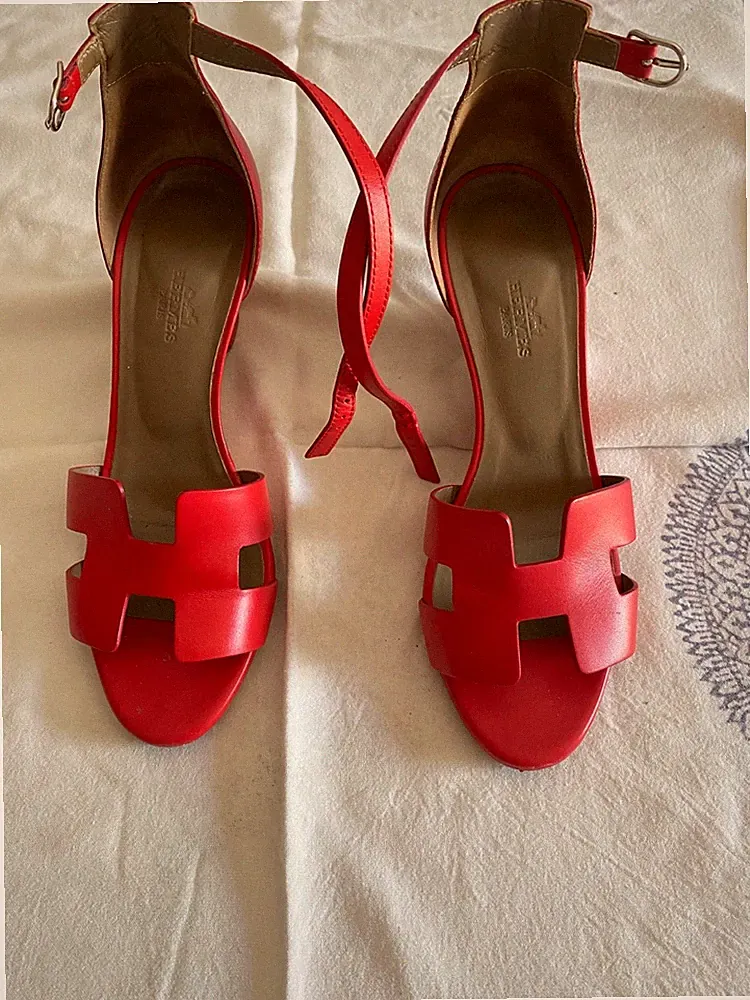 HERMES LEGEND DAMEN SANDALEN GR. 37 italienisch FARBE ROT LEDER