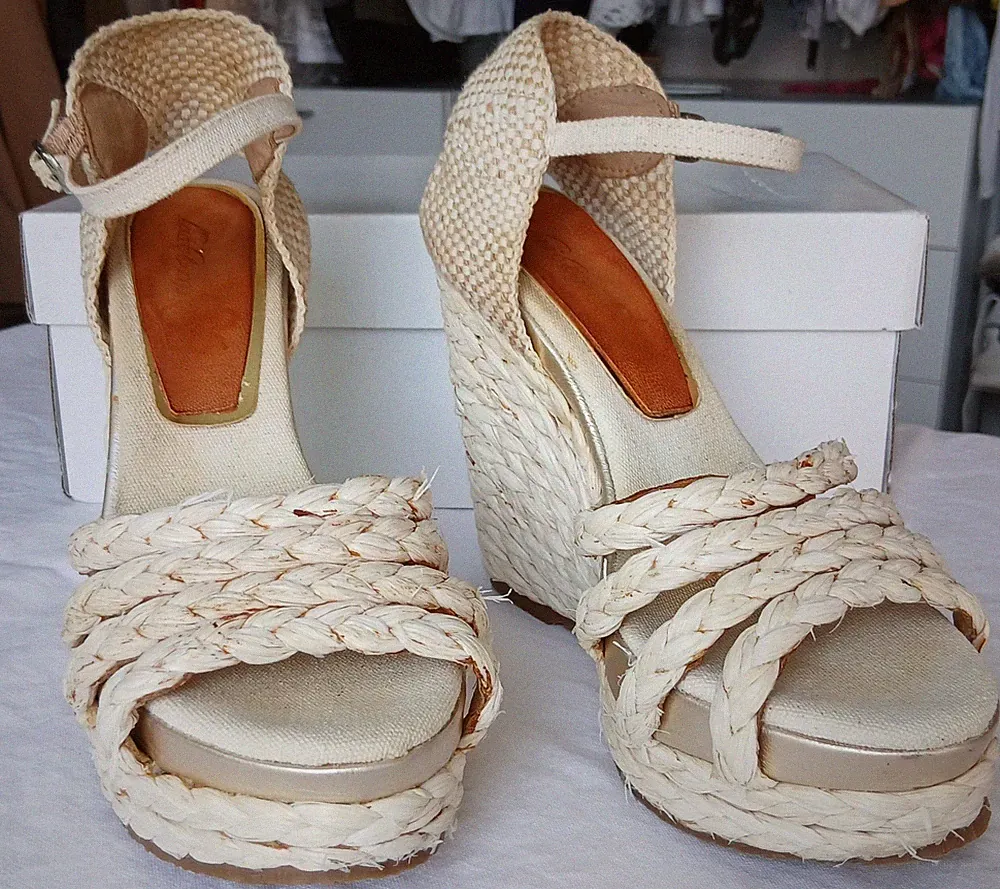 High Heel Sandalette Wedges Bast Sand Gold Gr 36 *guter Zustand*