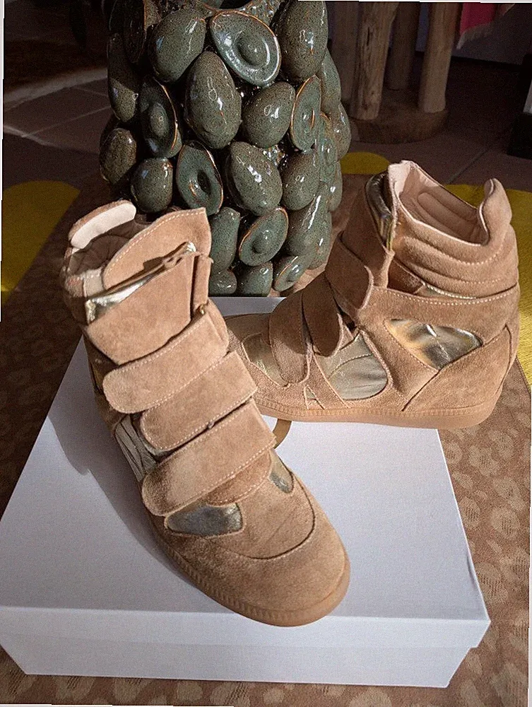 Hightop Sneaker Wildleder Keilabsatz Beige/Taupe Gold 39 - Devine Follie Italien