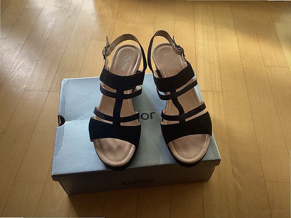 Hochwertige Keilsandalette von Gabor, Gr. 8, schwarz