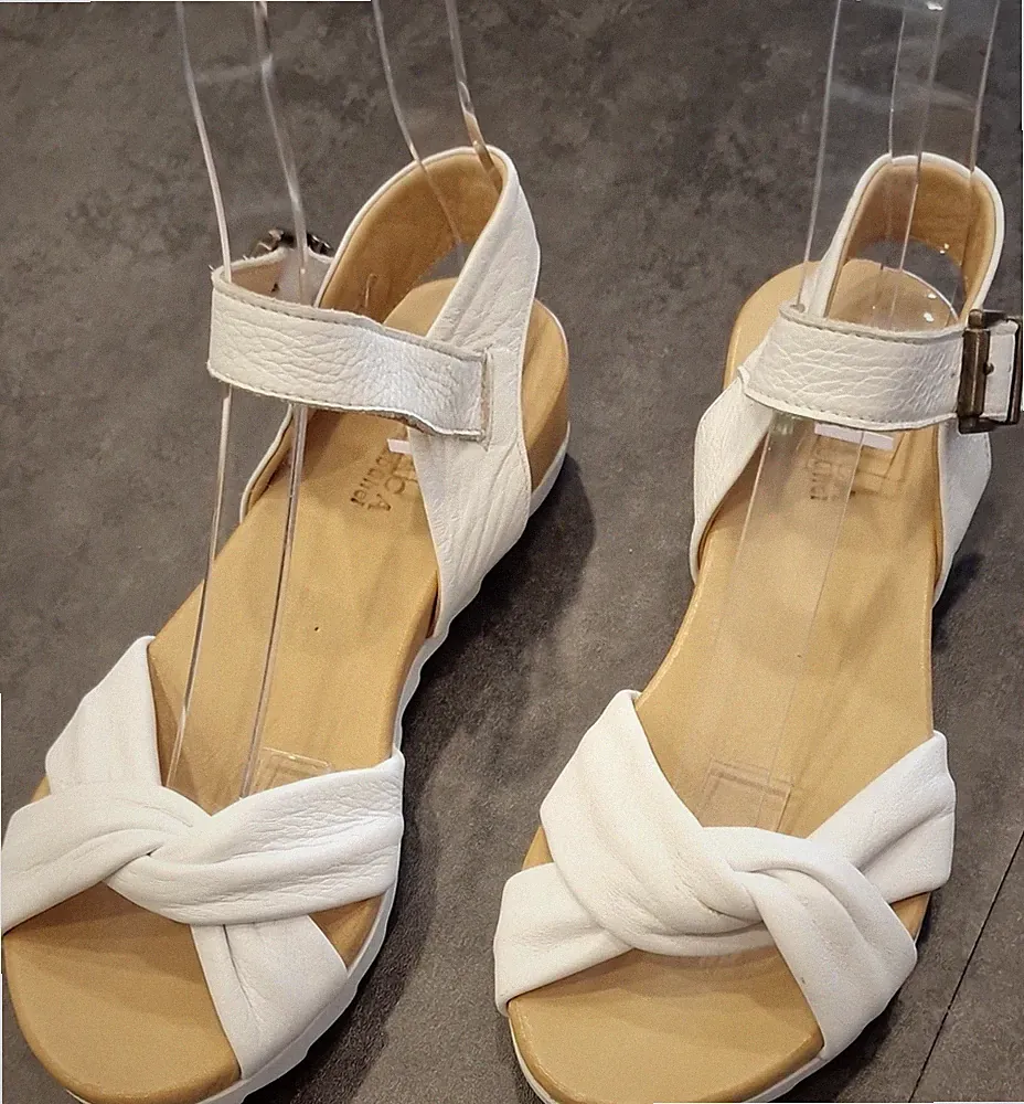 keilabsatz sandalen damen elegant