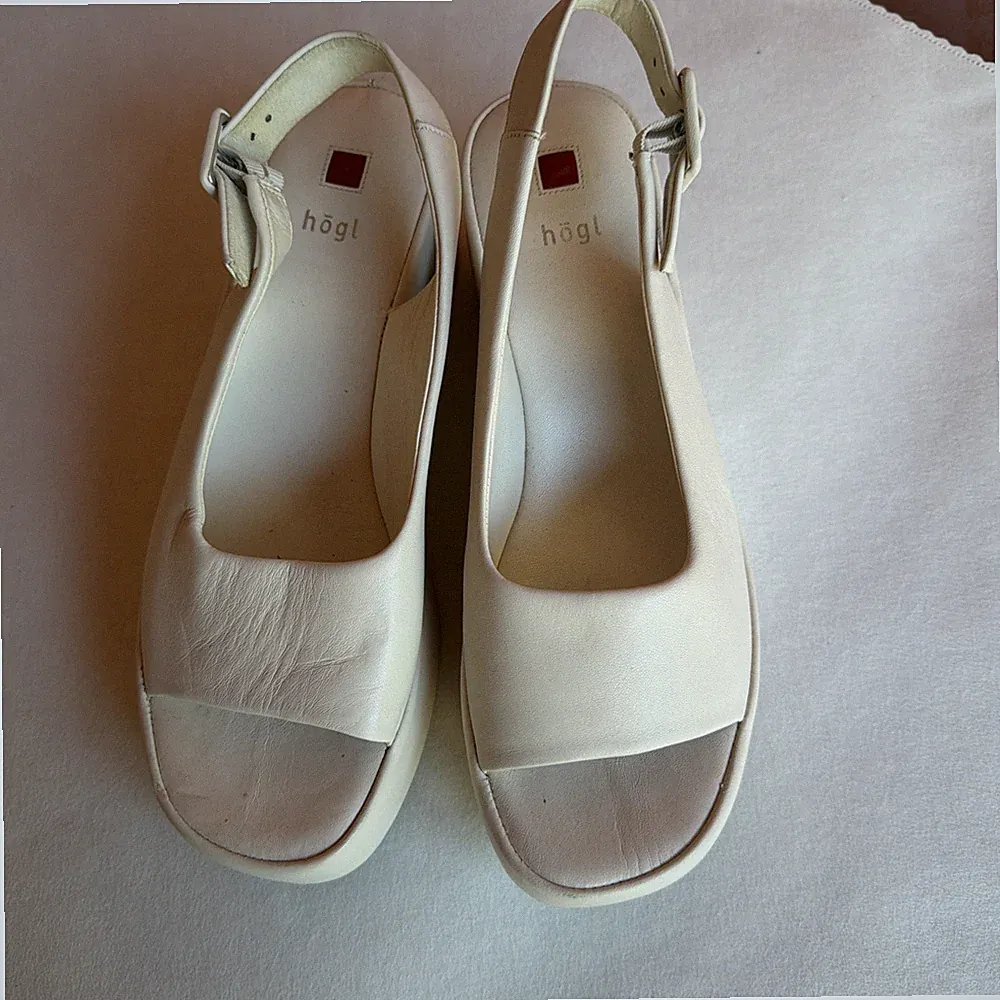 Högl Leder Sandalen In cremeweiss