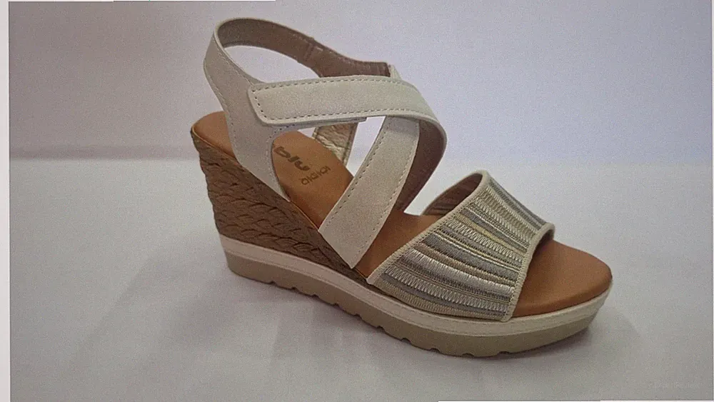 Inblu Fiuggi Damen Sandale Keilabsatz 8 Cm Ghiaccio mit Logo 033