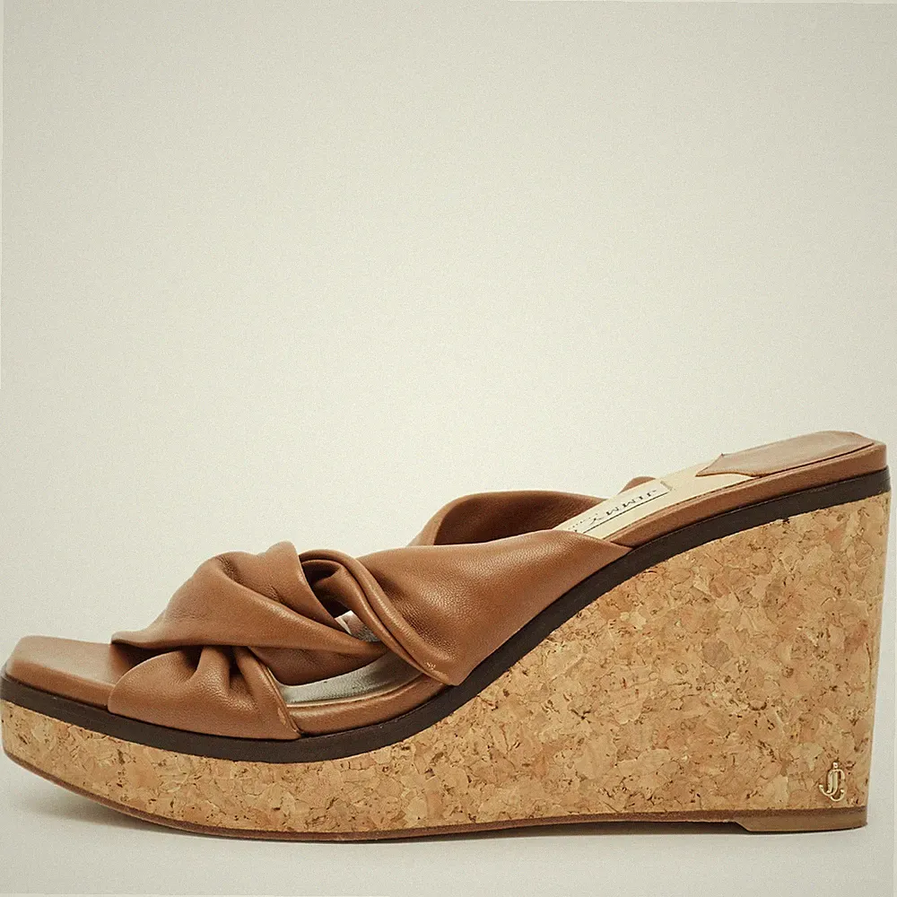 Jimmy Choo Sandaletten Narisa Größe 39 braun Leder Keilabsatz