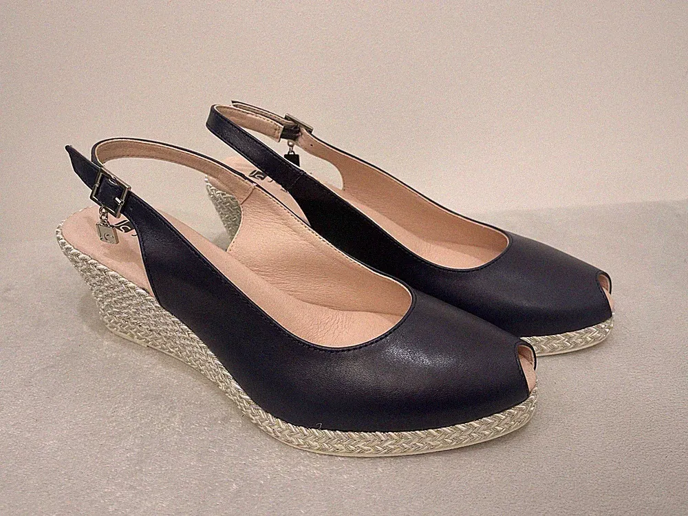 Jose Saenz Yamilla Damen-Espadrille-Sandalen mit Fersenriemen marineblau – UVP 100 £