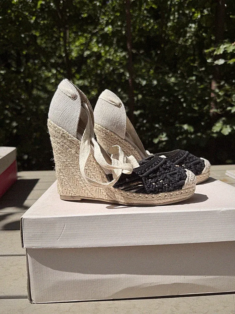 JustFab Connee Wedges Keilabsatz Sandaletten schwarz Gr. 6,5 , EU 37 - Neu