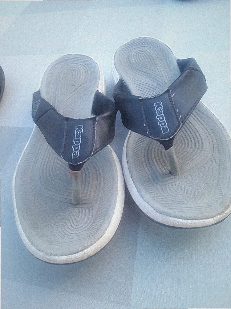 Kappa FlipFlop Body Shaping Zehentrenner Sandale Gr. 37 schwarz Leder gebraucht