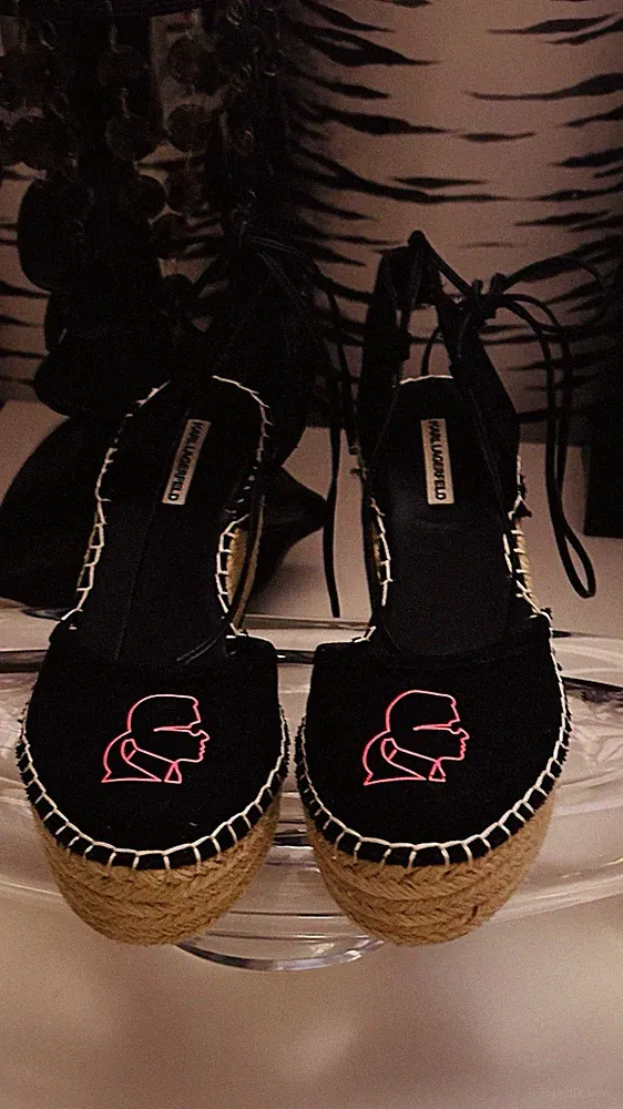 Karl Lagergeld Sandalette, Espadrilles mit Keilabsatz und Plateau, Schnürung