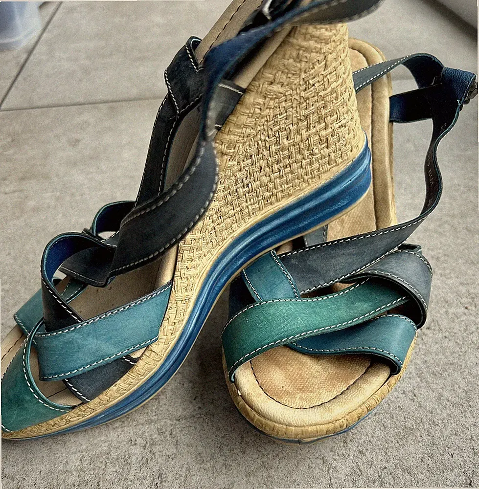 Keilabsatz Sandalen 38 Leder Sommer Schuhe beige blau High Heels