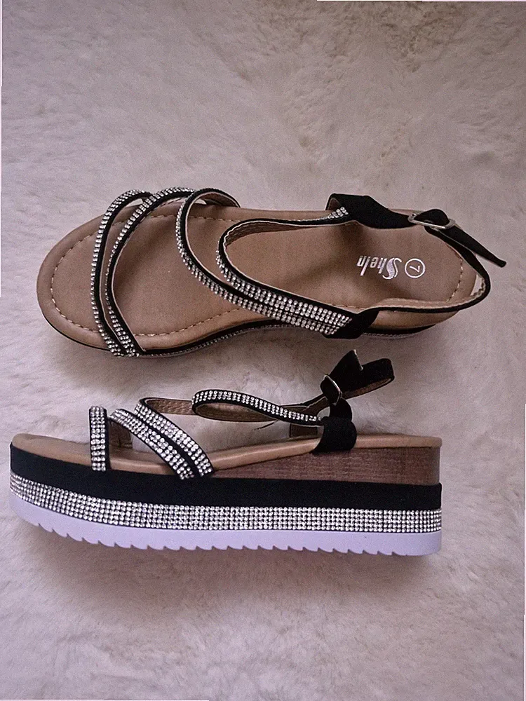 keilabsatz sandalen damen schwarz
