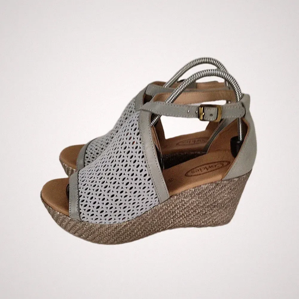 Keilabsatz Sandalen Größe 39 Neu Mit Etikett
