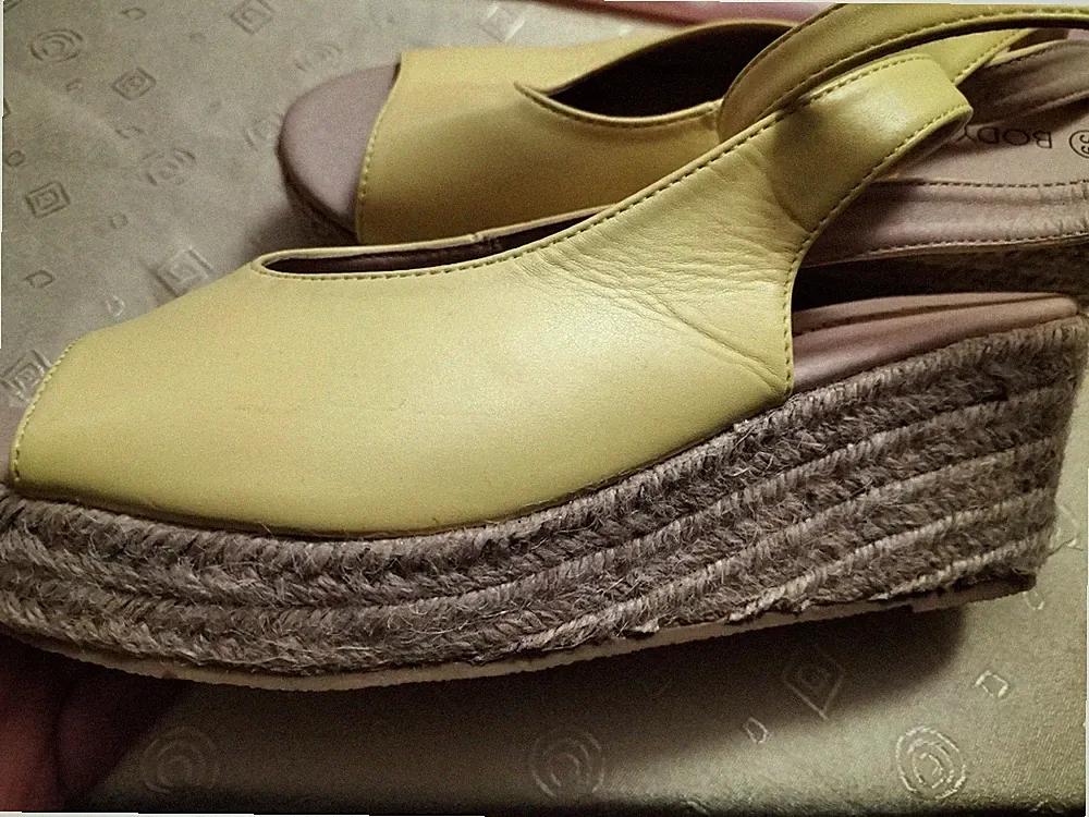 Keilabsatz Sommer-Schuhe In Knallgelb Gr. 39 Neuwertige