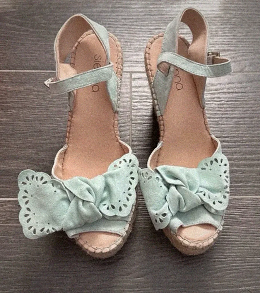 Keilabsatzschuh von Sienna Größe 39 Ungetragen Wie Neu