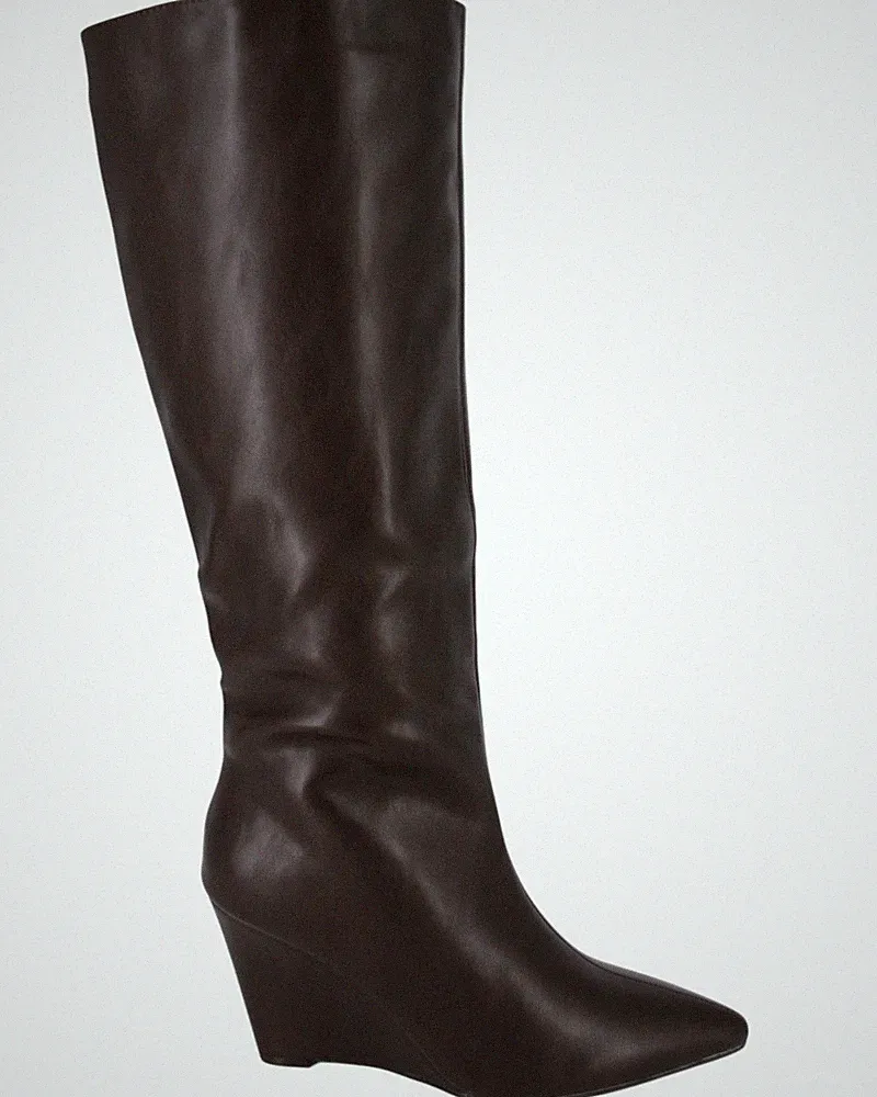 Keilabsatzstiefel, 8,5 cm Obermaterial, braunes Schokoladen-Kunstleder