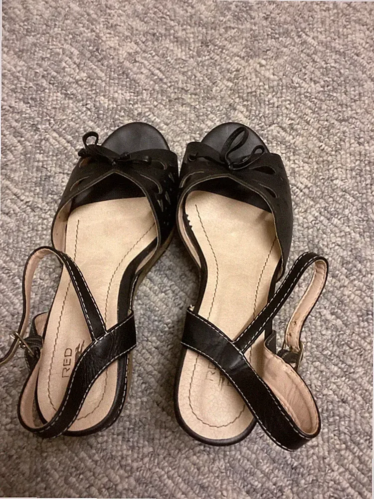 Keilsandale aus Kalbsleder, schwarz, Gr. 40, Absatz aus Kork !