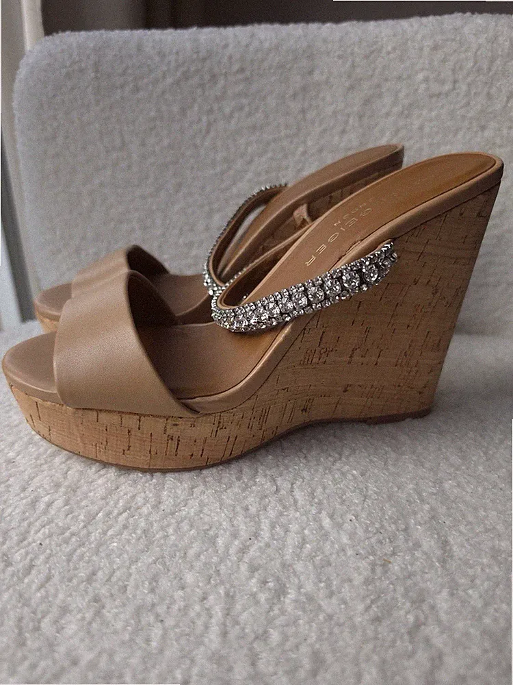 Kurt Geiger Keilsandaletten Gr. 6 / 39 nude Kork Espadrilles Sommer Absatz