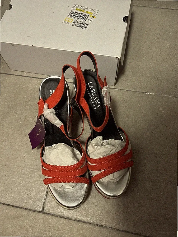Lascana Damen Schuh Keilabsatz Gr. 39