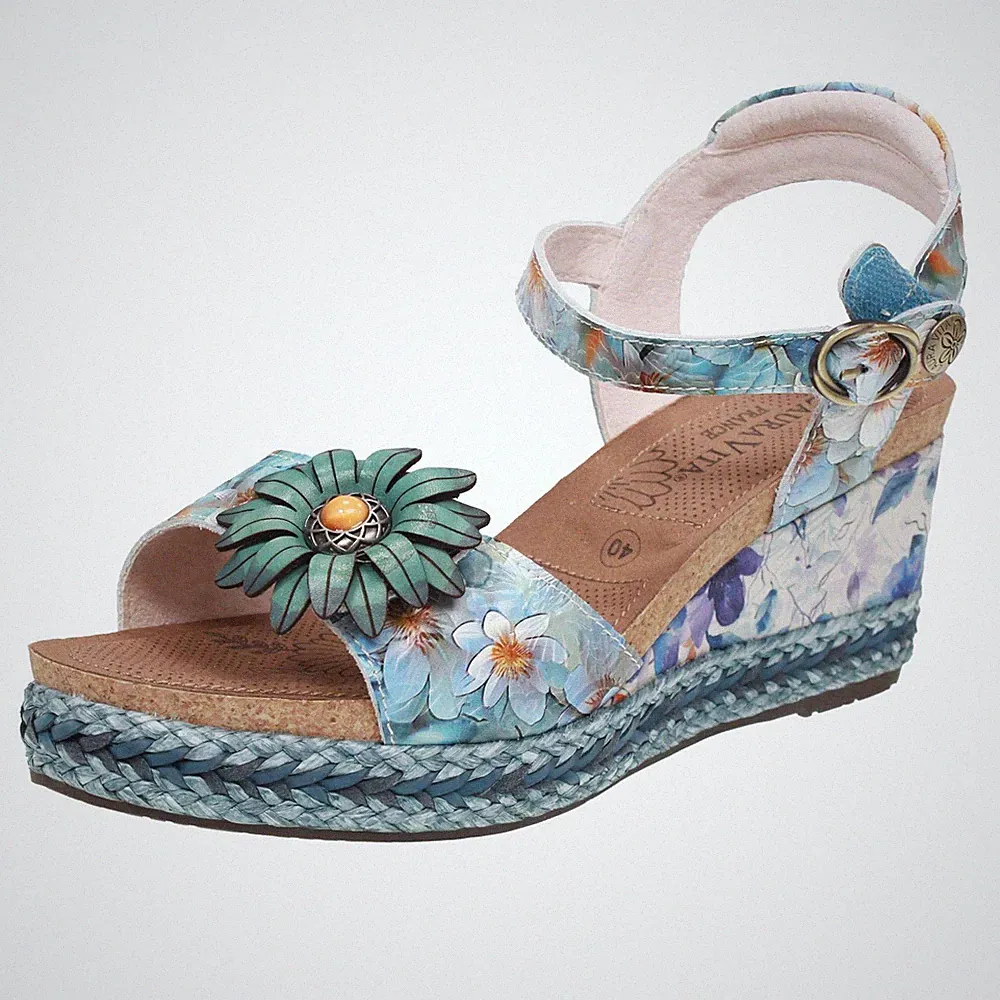 Laura Vita Leder gemusterte Sandalen mit blauem Keilabsatz - Größe 39 [24,5 cm]