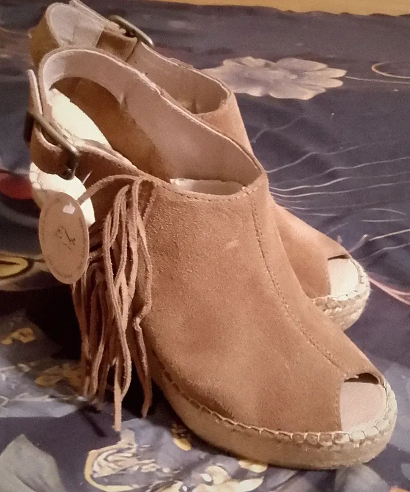 💕 Leder-Sandaletten Gr. 38, NEU!, Plateau 4 cm, Abs. 12 cm , beige NP: 89,90!