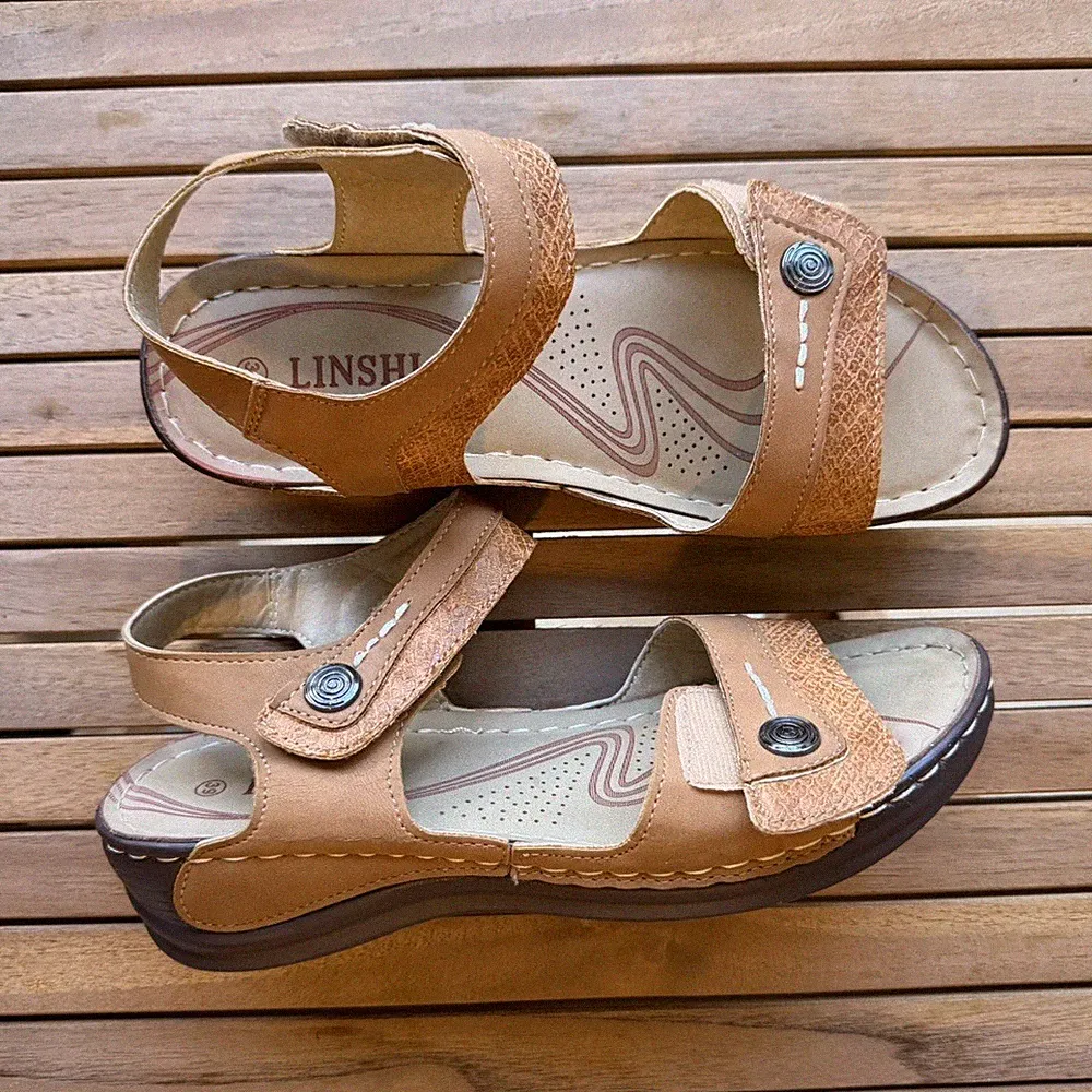 LINSHI Damen Riemchen-Sandalen braun beige Größe 39 Keilabsatz Klettverschluss