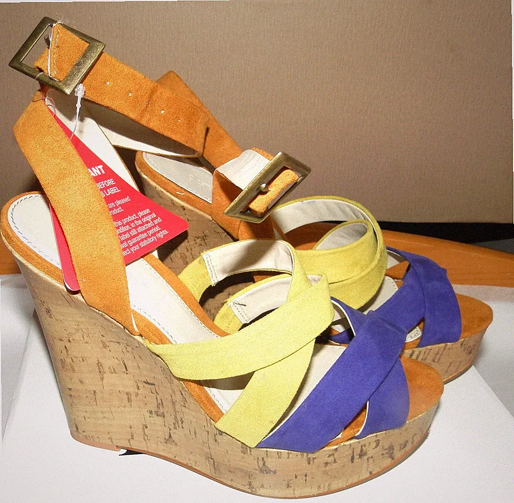 LOVE LABEL UK6/EU39/US8 NEU VERPACKT SNIPE COLOUR BLOCK KEILABSATZ SANDALEN SEHR HOCH