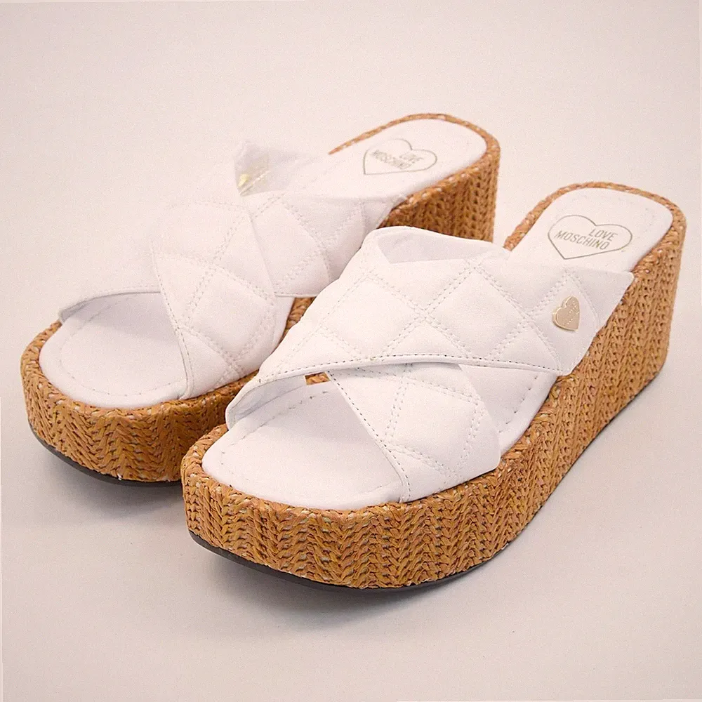 Love Moschino Keilsandaletten weiß gesteppt Leder Plateau Slipper Damen