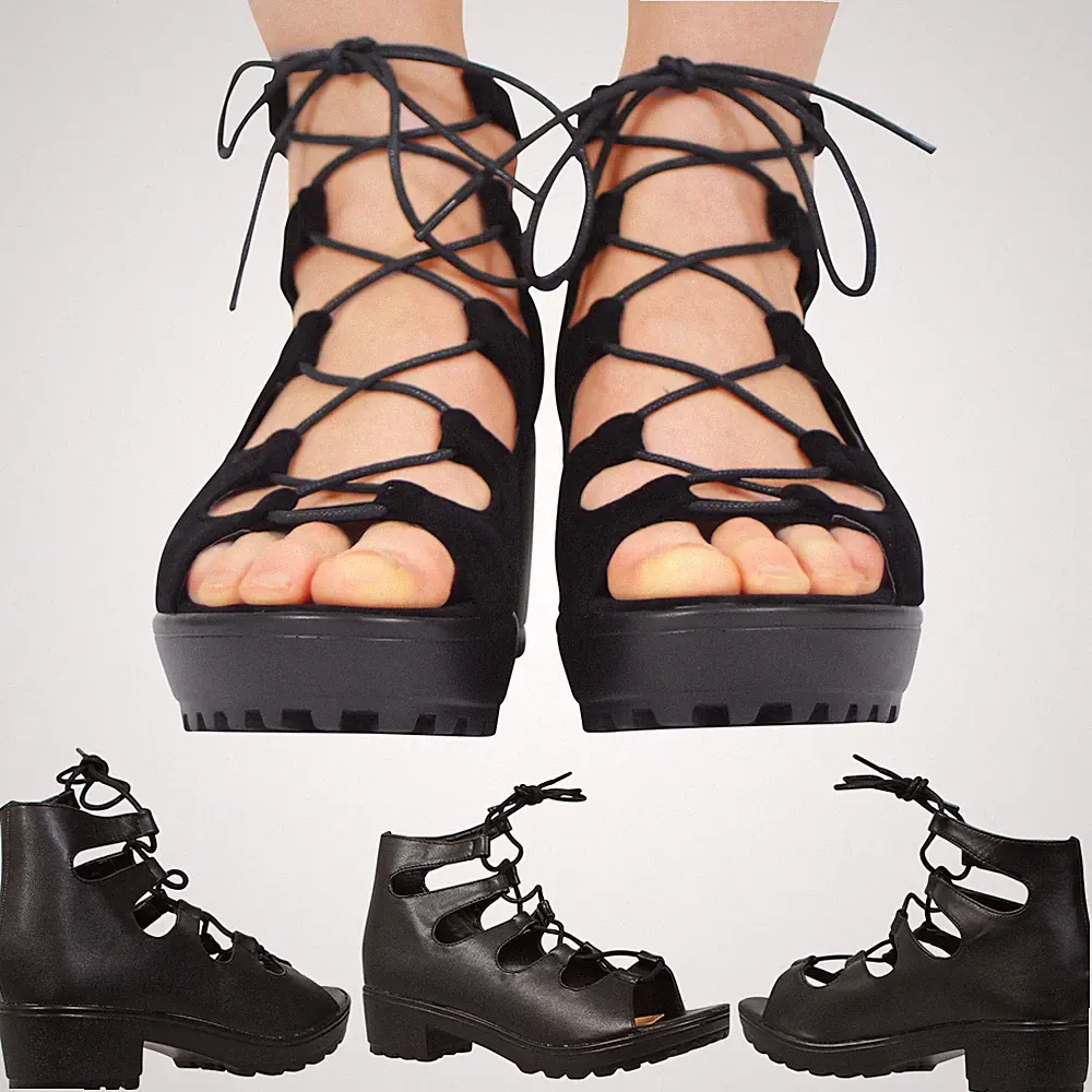 Mädchen Kinder Keilabsatz Plateau Sandalen Spitze Mittel Block Gladiatoren Absätze Cut-Out Schuhe