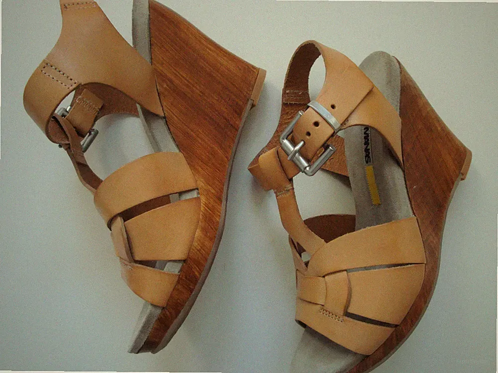 MANAS Schuhe Keil Sandalette Absatz Plateau Leder Beige Sand Gr. 36 Neu